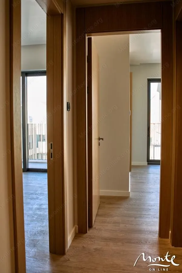 Prodaja, dvosoban stan, 102m², Tivat, Crna Gora