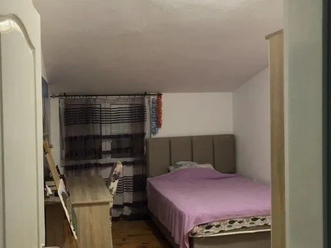 Prodaja, kuća, 300m², Podgorica, Crna Gora - image 11