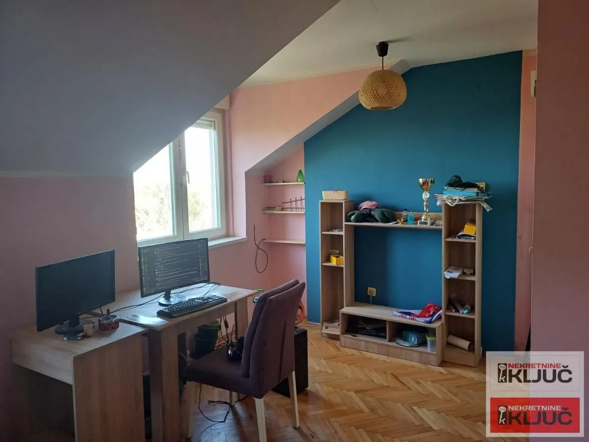 Prodaja, jednosoban stan, 28m², Železnička Stanica, Novi Sad Sve Podlokacije