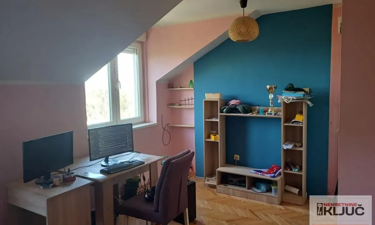 Prodaja, jednosoban stan, 28m², Železnička Stanica, Novi Sad Sve Podlokacije