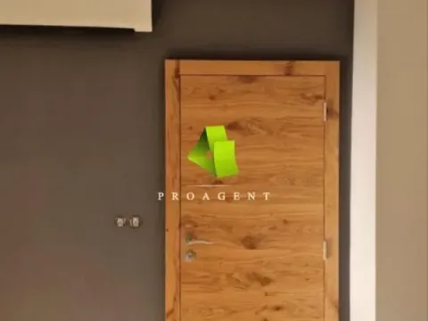 Izdavanje, trosoban stan, 103m², Centar, Niš - image 9