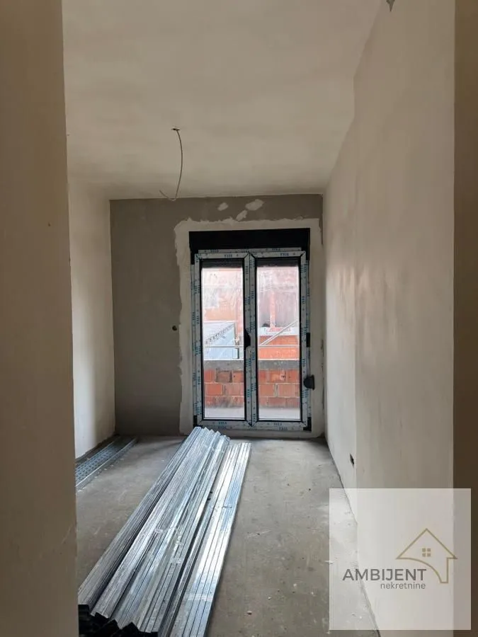 Prodaja, trosoban stan, 68m², Gornji Grad Margita, Pančevo