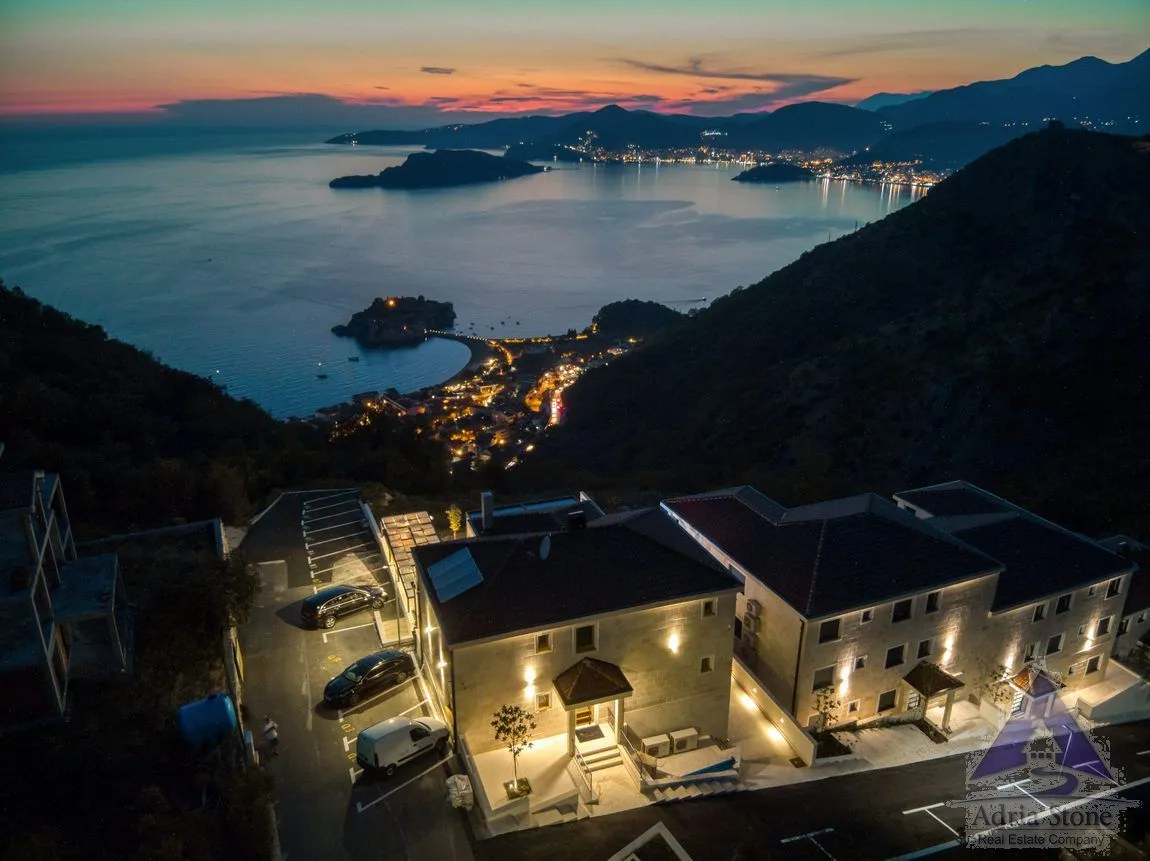 Sale, house, 450m², Tudorovići, Budva