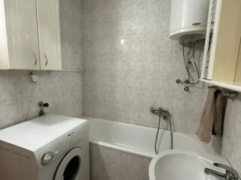 Prodaja, dvosoban stan, 60m², Centar, Kragujevac - image 1