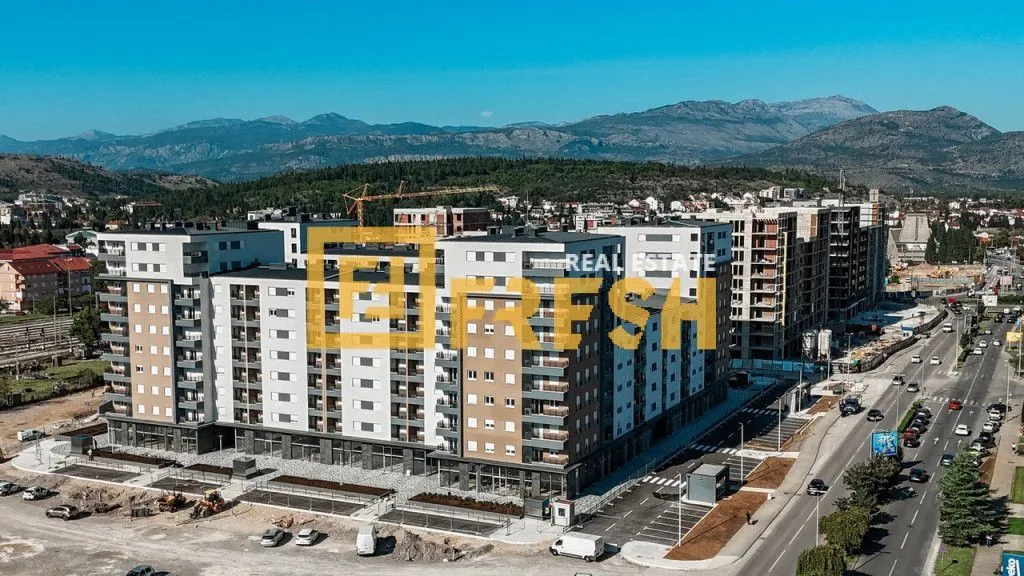 Rent, office space, 380m², Stari Aerodrom, Podgorica