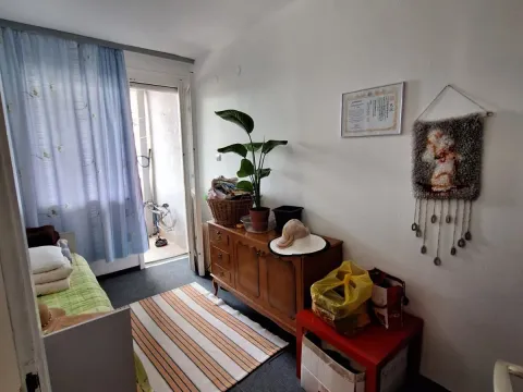 Sale, two bedroom apartment, 72m², Tuški Put, Podgorica - image 10