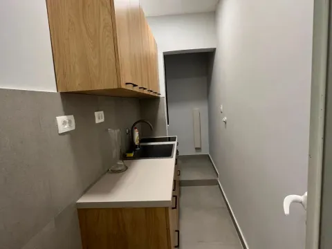 Rent, office space, 100m², Centar, Podgorica - image 9