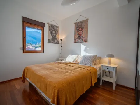 Izdavanje, jednosoban stan, 40m², Dobrota, Kotor - image 7