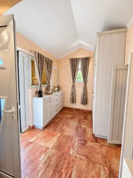 Rent, two bedroom apartment, 140m², Tivat, Crna Gora - image 11