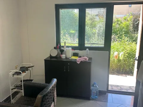 Rent, office space, 15m², Momišići, Podgorica - image 14