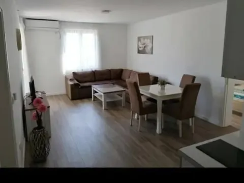 Prodaja, dvosoban stan, 74m², Dobre Vode, Bar - image 9