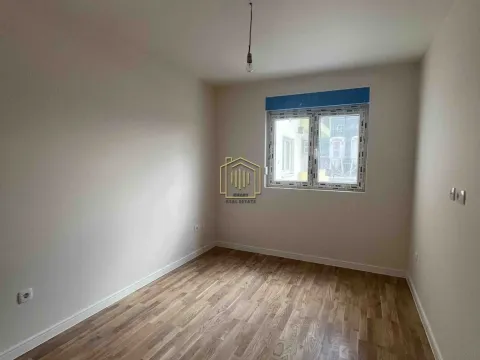Prodaja, jednosoban stan, 42m², Pobrežje, Podgorica - image 3