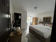 Rent, one bedroom apartment, 25m², Rafailovići, Budva - image 23