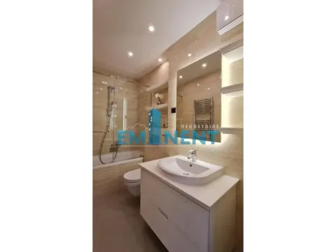 Izdavanje, trosoban stan, 71m², Novi Beograd Blok 67, Novi Beograd Sve Podlokacije - image 12