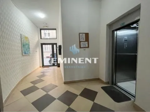 Rent, two bedroom apartment, 46m², Vračar Hram, Vračar Sve Podlokacije - image 9
