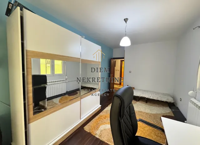 Rent, house, 175m², Podgorica, Crna Gora