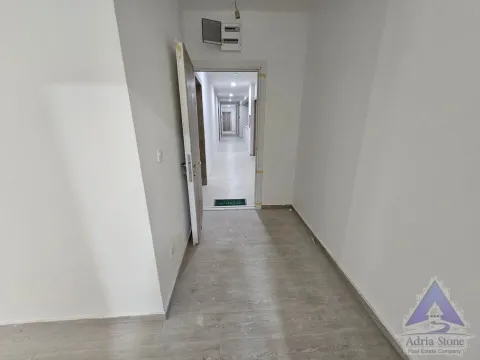 Prodaja, jednosoban stan, 45m², Bečići, Budva - image 3