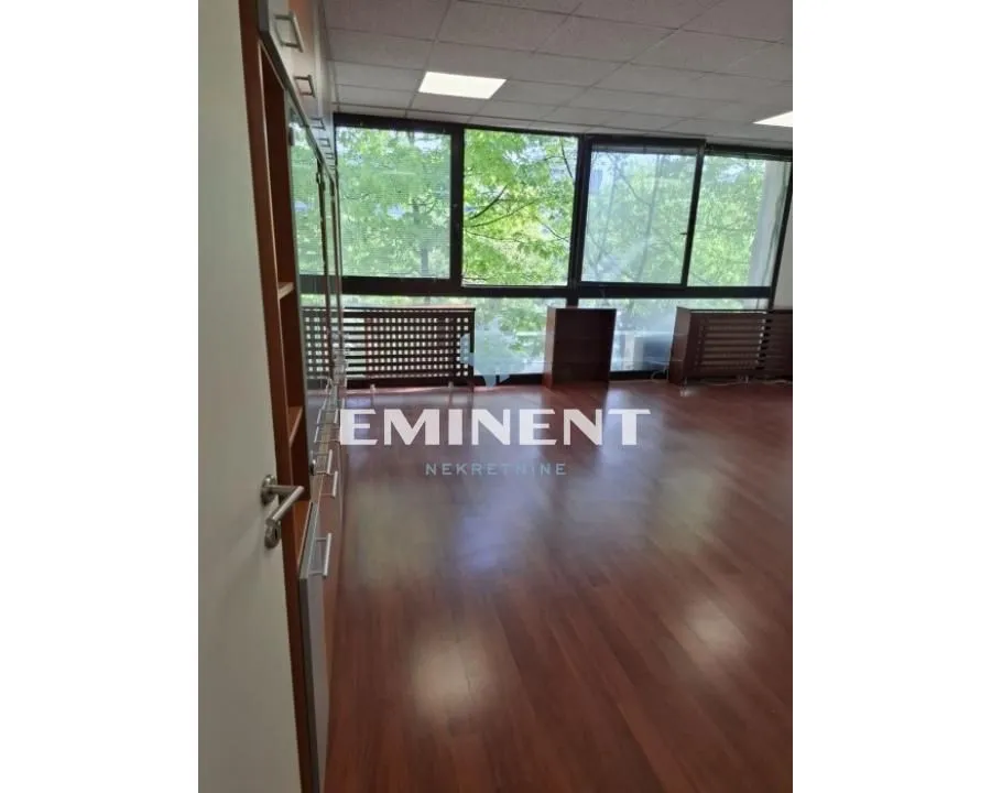 Rent, office space, 200m², Novi Beograd Blok 37, Novi Beograd Sve Podlokacije