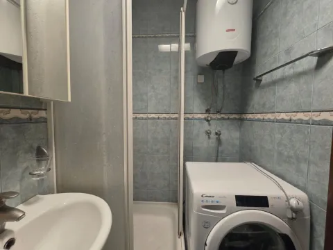 Izdavanje, dvosoban stan, 64m², Gorica C, Podgorica - image 11