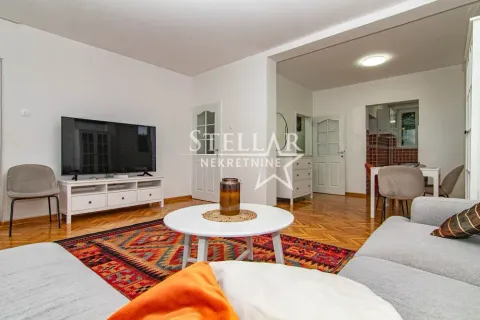Rent, house, 250m², Zagorič, Podgorica - image 3
