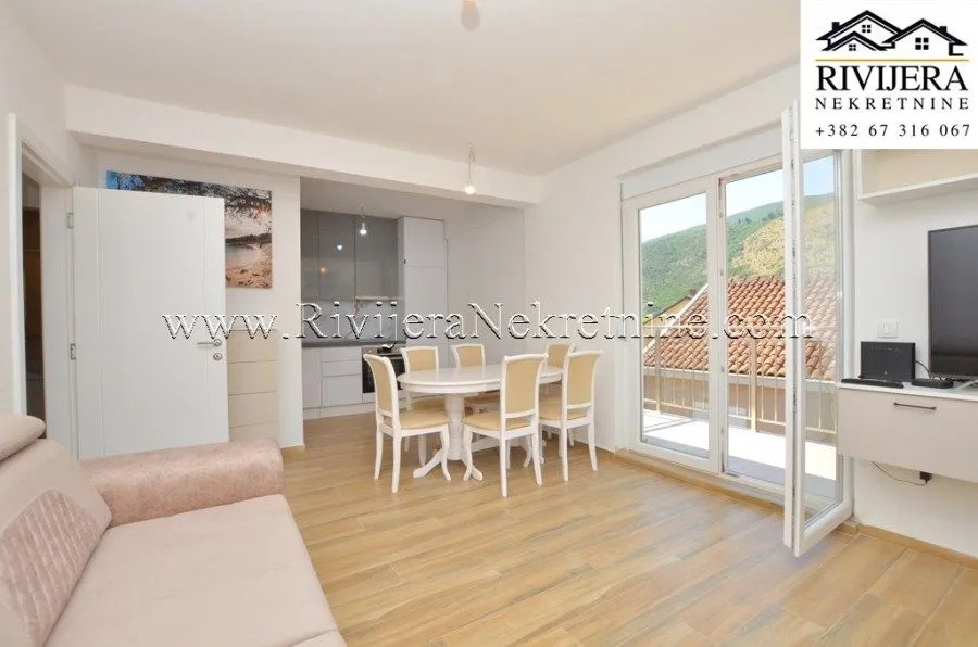Prodaja, dvosoban stan, 60m², Igalo, Herceg Novi