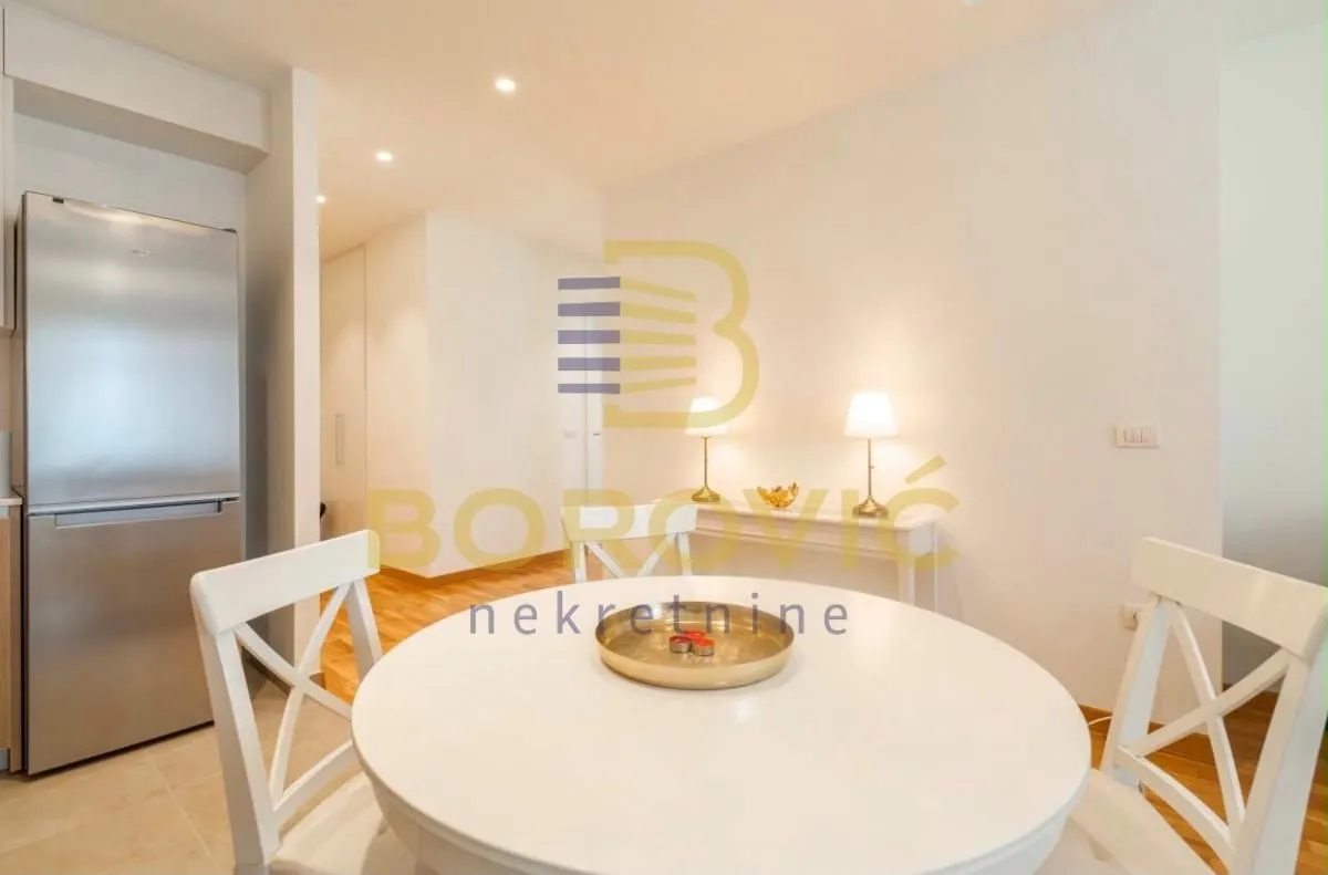 Rent, three bedroom apartment, 86m², Savski Venac, Beograd