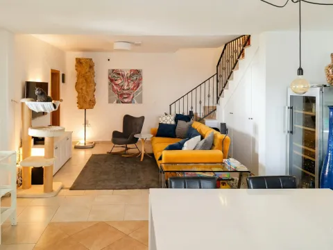 Sale, house, 116m², Reževići, Budva - image 10