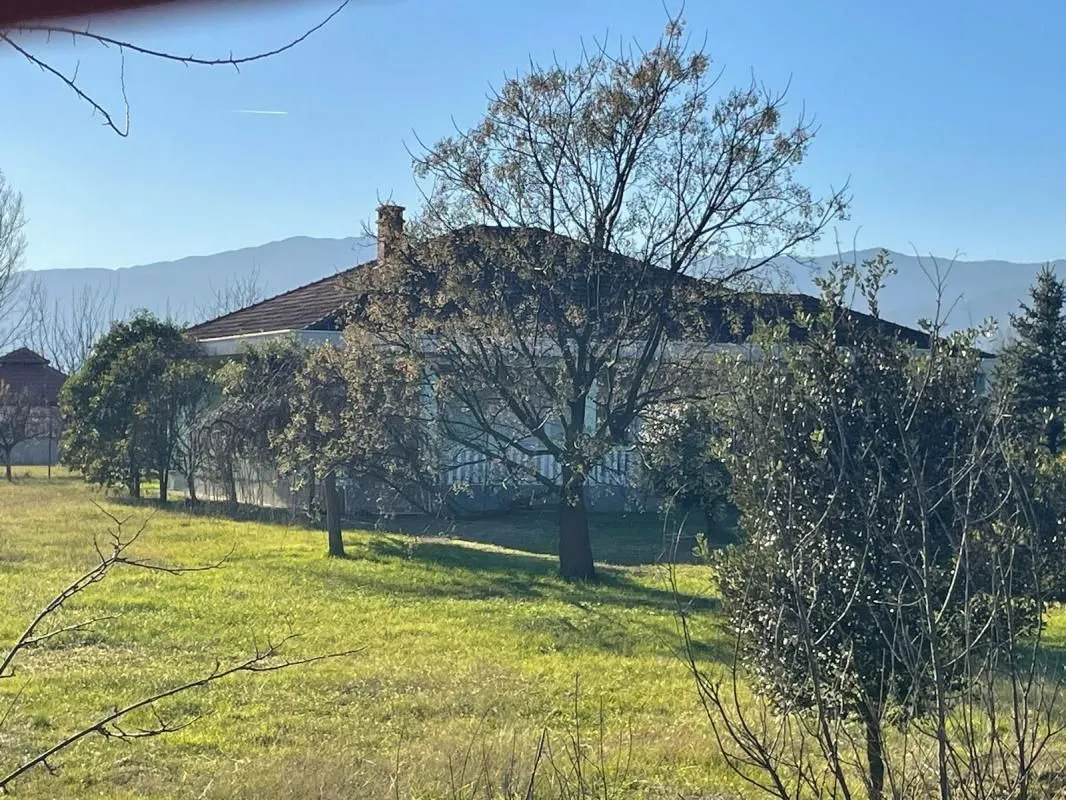 Sale, house, 300m², Kosić, Danilovgrad