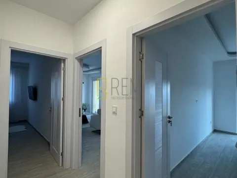 Sale, two bedroom apartment, 74m², Bečići, Budva - image 12