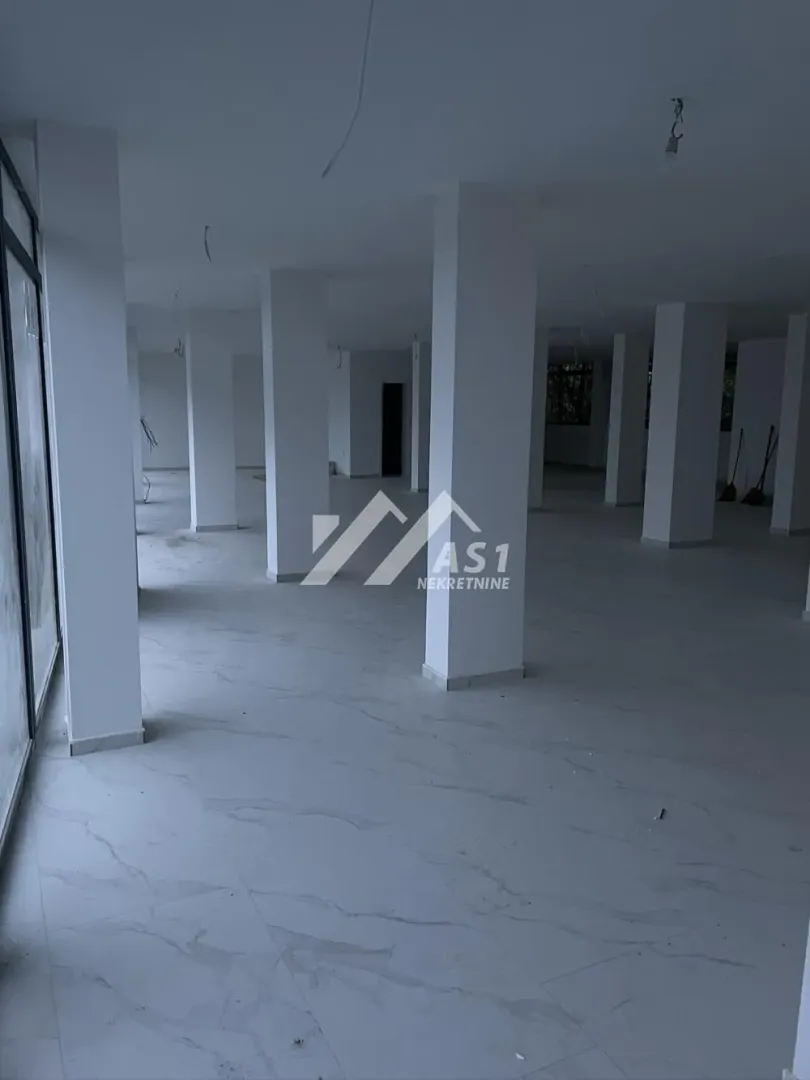 Rent, office space, 450m², Podbara, Novi Sad Sve Podlokacije