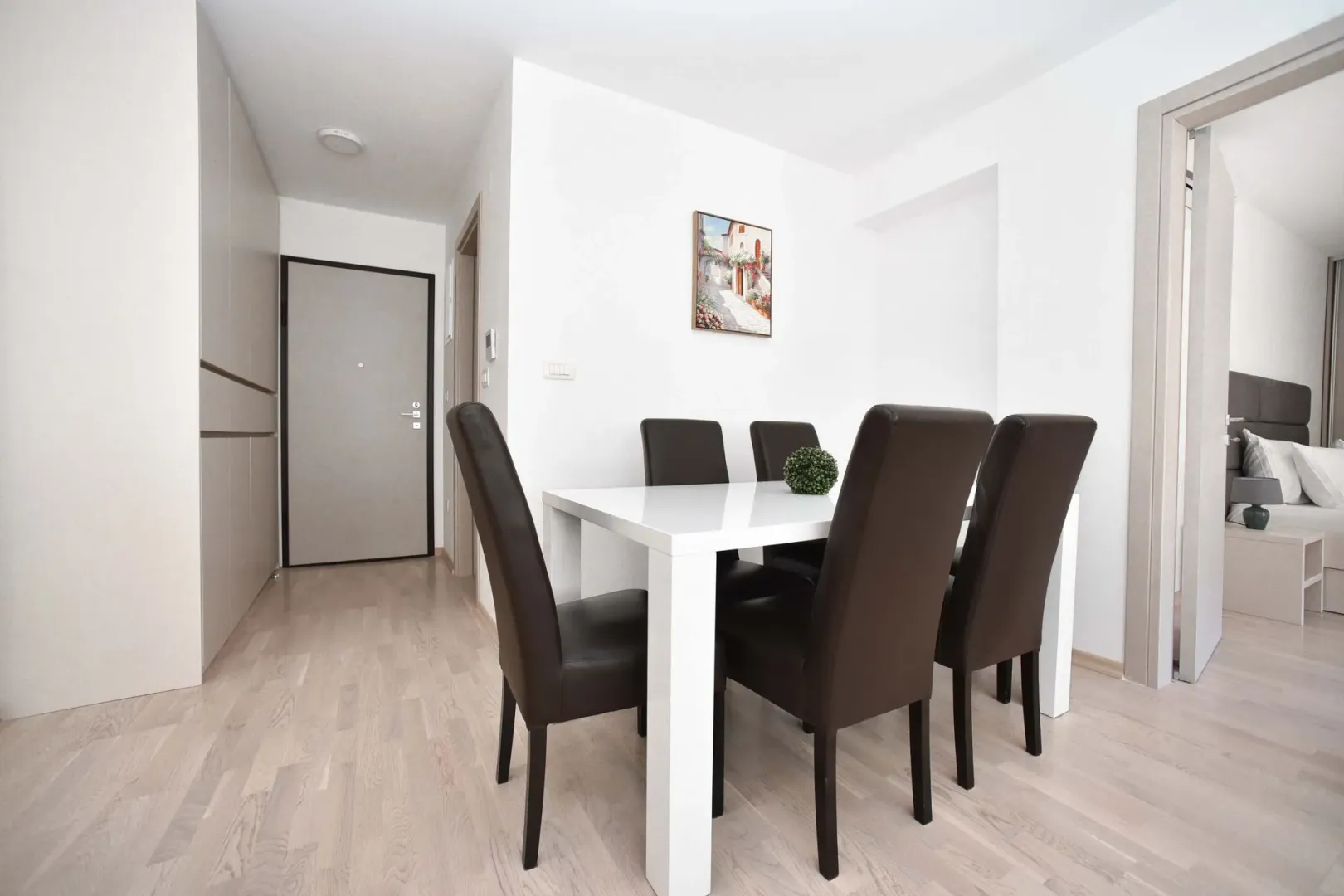 Rent, two bedroom apartment, 74m², Budva, Crna Gora