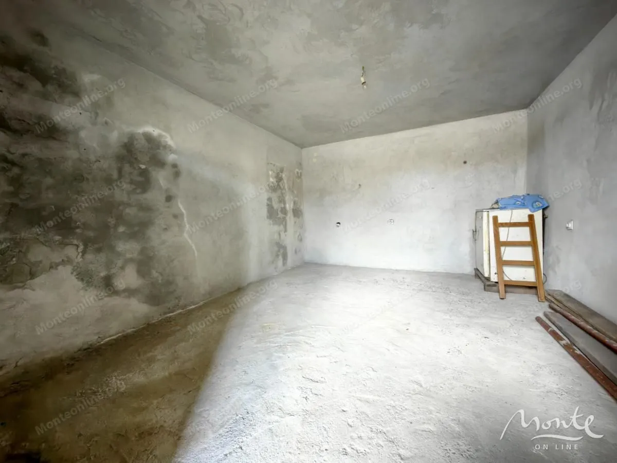 Prodaja, kuća, 385m², Donja Gorica, Podgorica