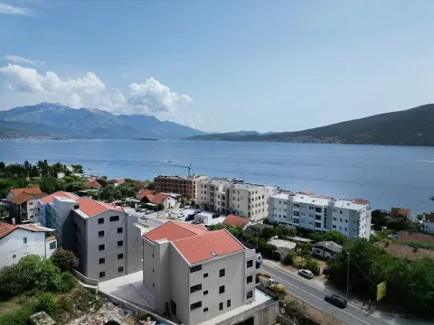 Sale, one bedroom apartment, 50m², Baošići, Herceg Novi - image 6