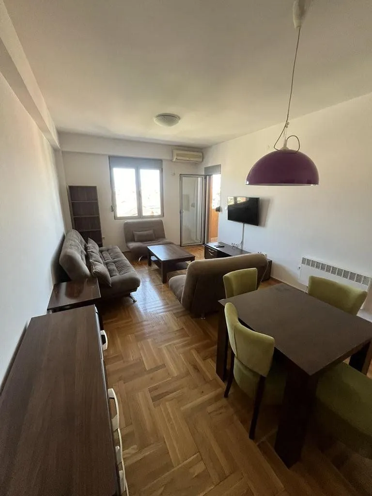 Rent, one bedroom apartment, 51m², Stari Aerodrom, Podgorica