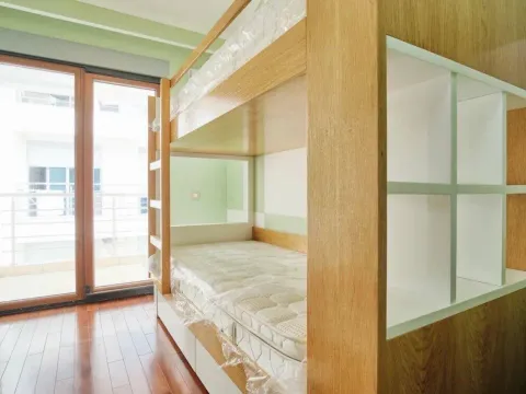 Prodaja, četvorosoban stan, 350m², Rafailovići, Budva - image 18