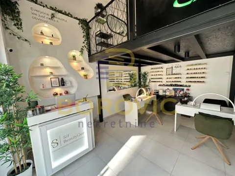 Rent, office space, 60m², Višnjička Banja, Palilula Sve Podlokacije - image 5