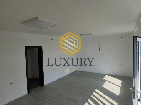 Rent, office space, 45m², Donja Gorica, Podgorica - image 2