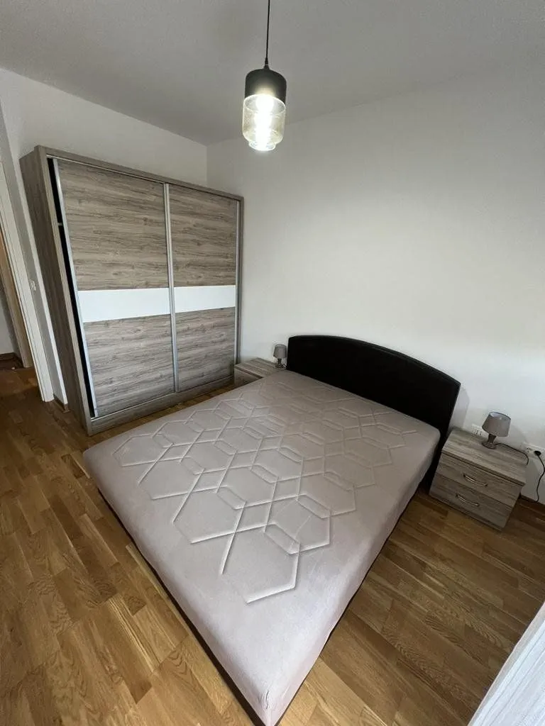 Izdavanje, jednosoban stan, 45m², City Kej, Podgorica