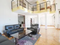 Izdavanje, kuća, 280m², Gorica C, Podgorica - image 6