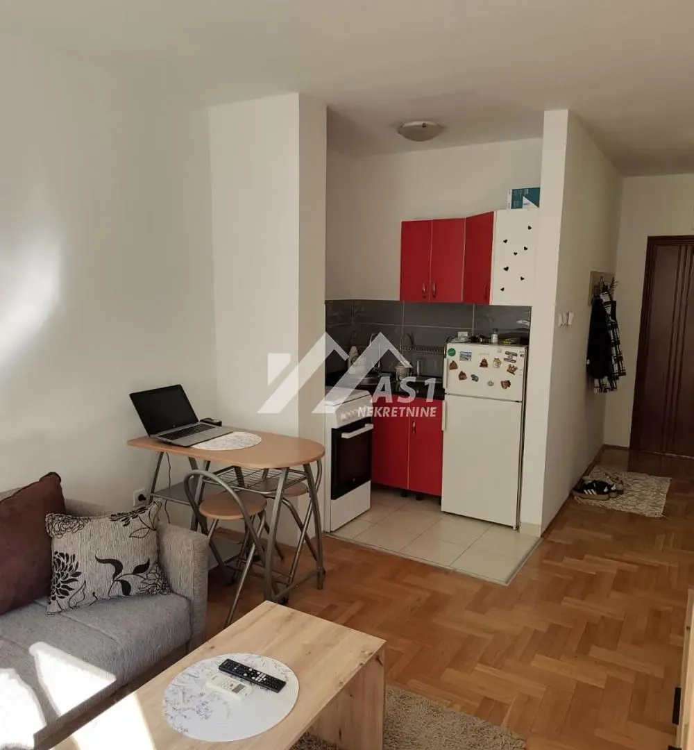Izdavanje, jednosoban stan, 35m², Nova Detelinara, Novi Sad Sve Podlokacije