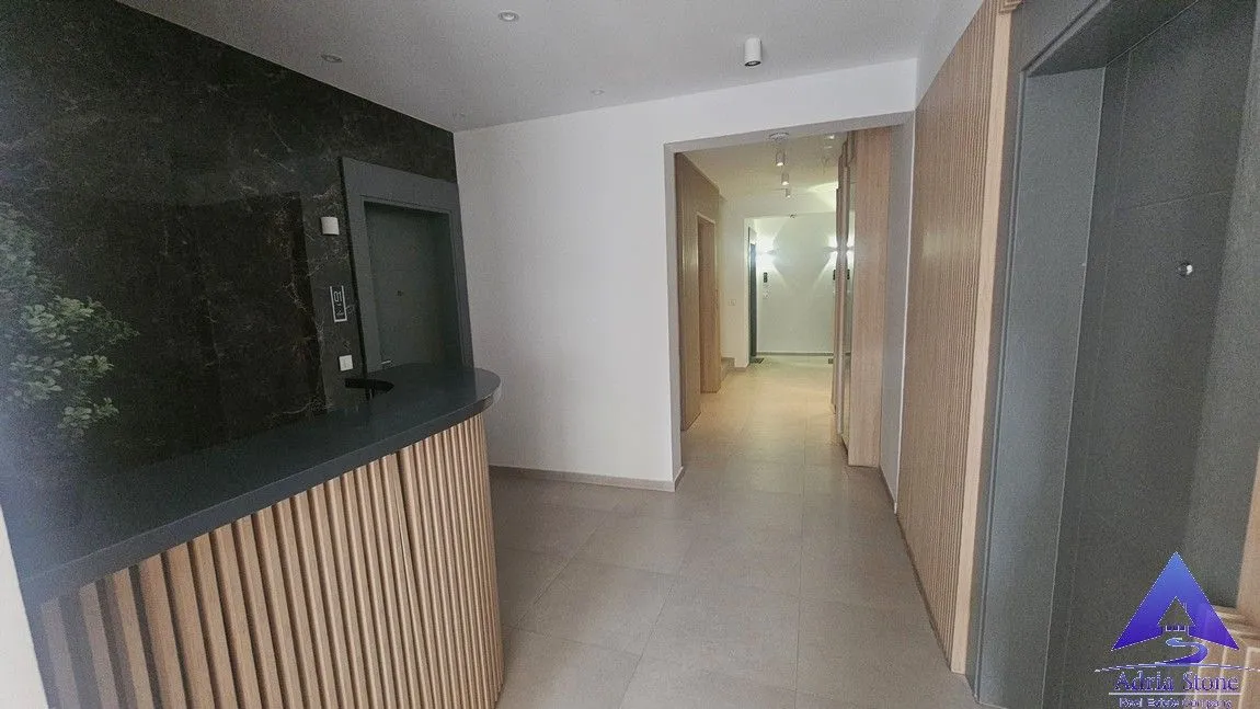 Sale, one bedroom apartment, 52m², Bečići, Budva