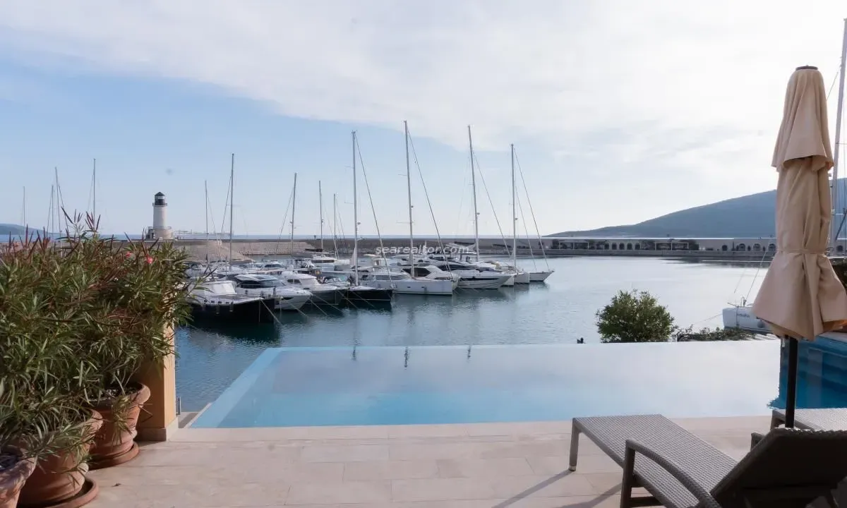 Sale, two bedroom apartment, 120m², Luštica Bay, Tivat