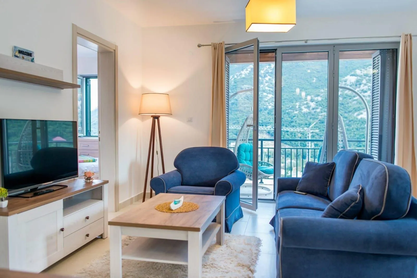 Prodaja, jednosoban stan, 66m², Morinj, Kotor