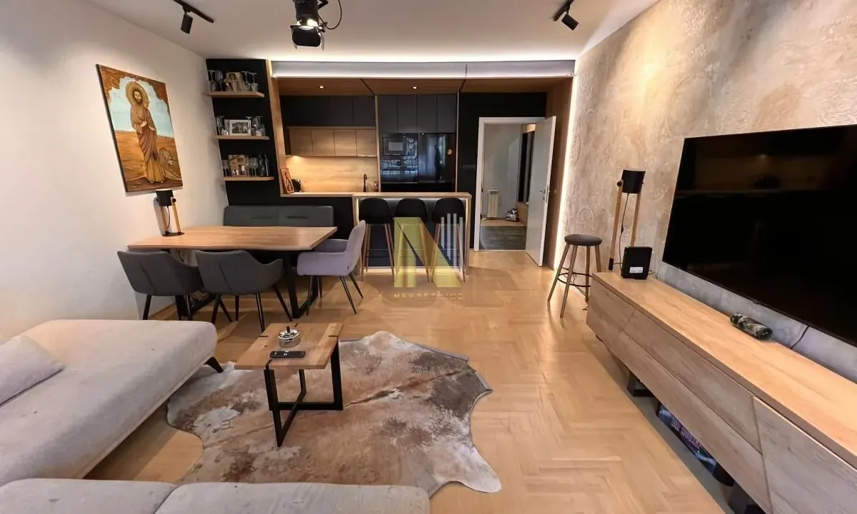 Sale, apartment, 100m², Grbavica, Novi Sad Sve Podlokacije