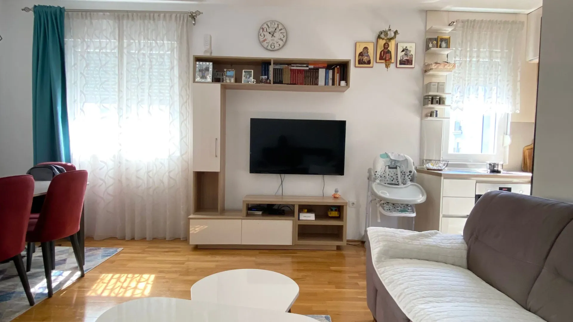 Prodaja, dvosoban stan, 61m², Blok 9, Podgorica