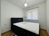 Izdavanje, jednosoban stan, 50m², Stari Aerodrom, Podgorica - image 11