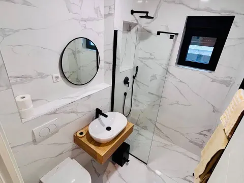 Prodaja, jednosoban stan, 42m², Rafailovići, Budva - image 4