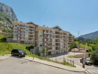 Prodaja, dvosoban stan, 100m², Dobrota, Kotor - image 2