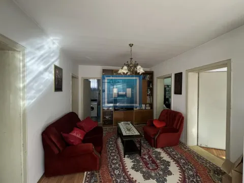 Sale, house, 304m², Krušar, Ćuprija - image 3