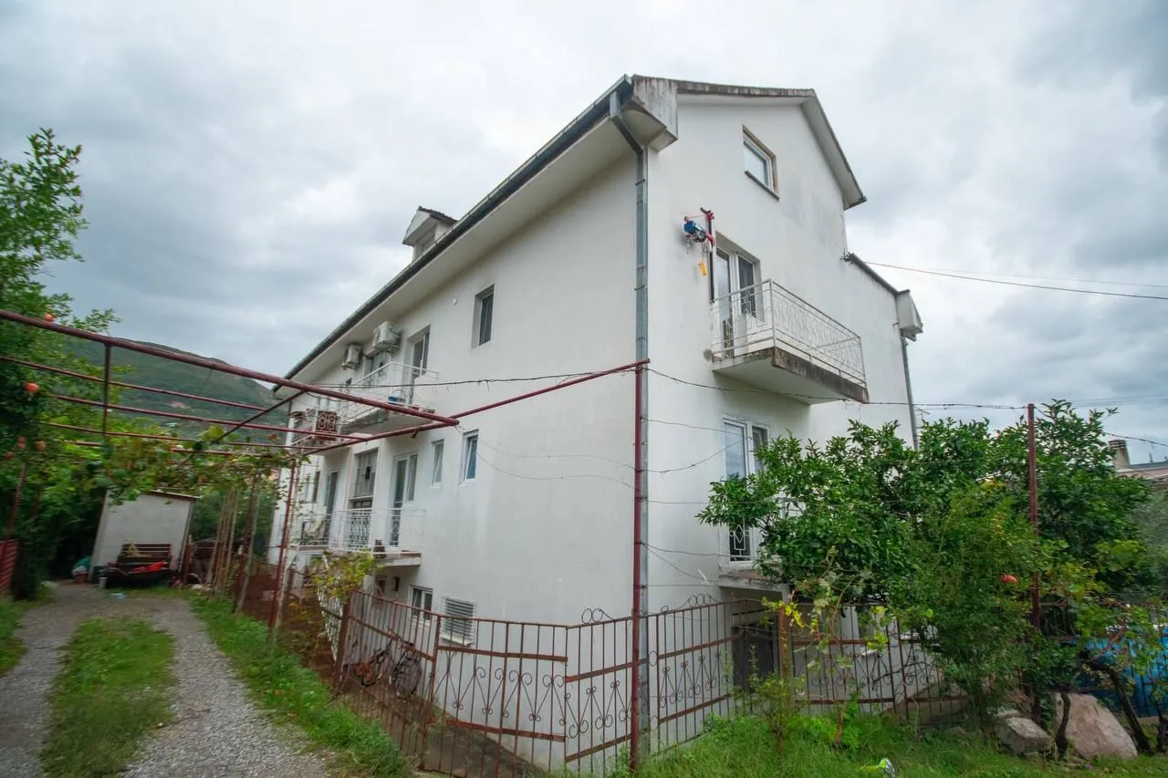 Sale, three bedroom apartment, 110m², Bar, Crna Gora